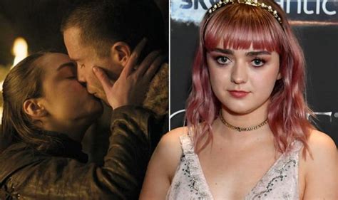 maisie williams nude game of thrones|How Maisie Williams Shot Arya and Gendry Sex。